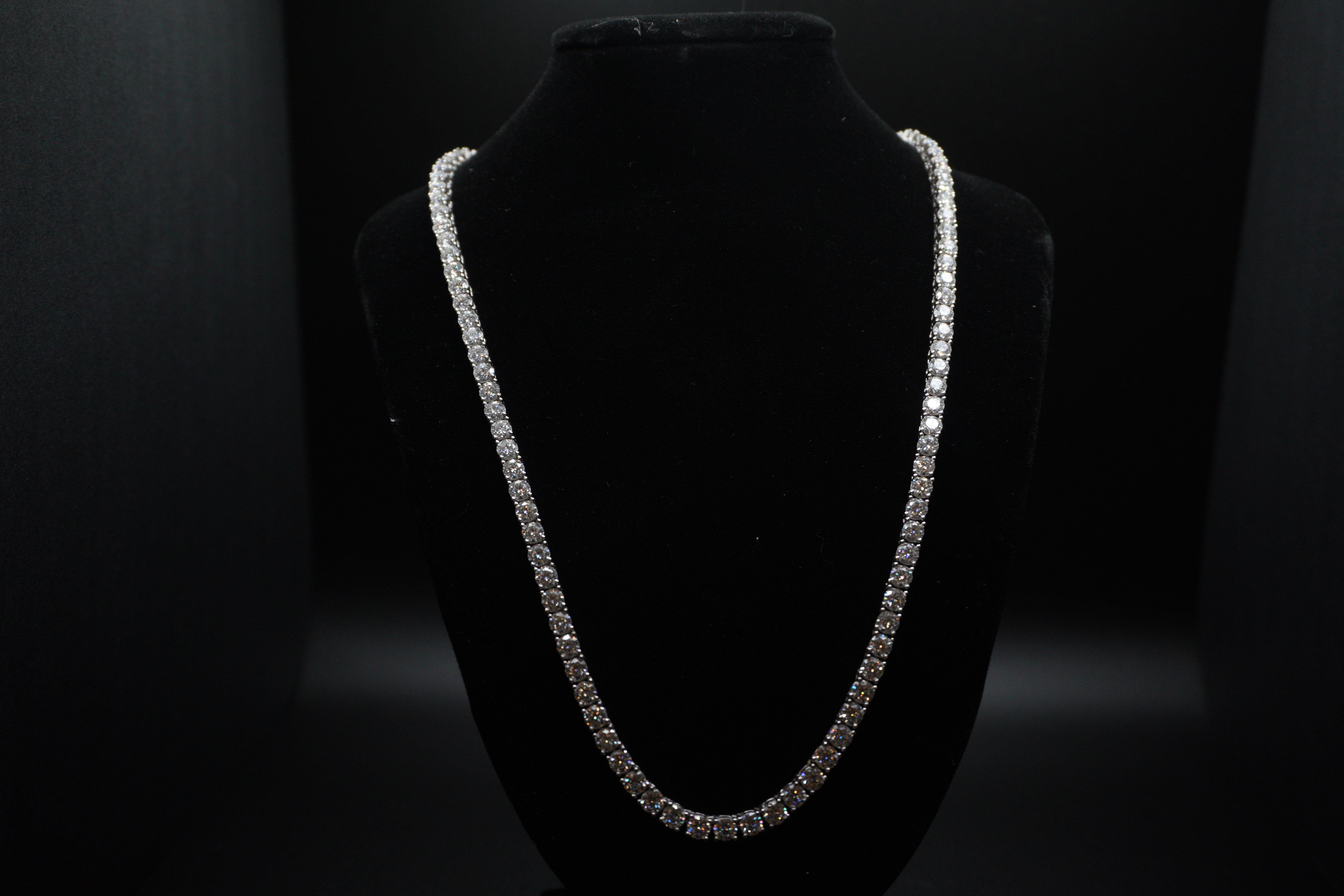 Iceisland™ VVS Moissanite Tennis Chain – 14K Gold (925 Sterling Silver)