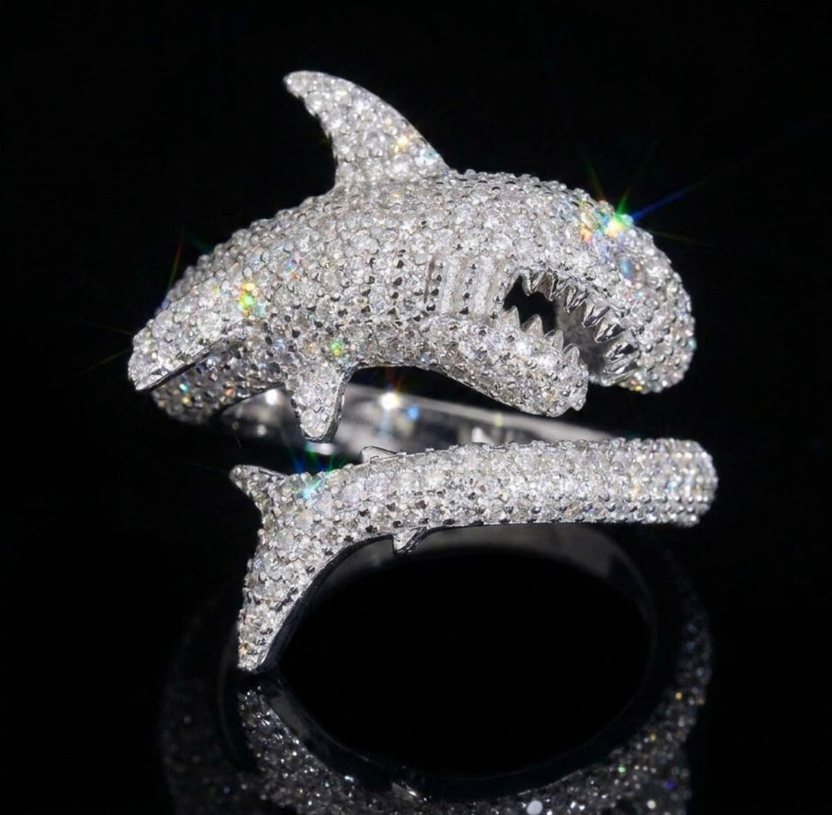 Iceisland™ Shark VVS Lab Diamond Ring – 14K Gold
