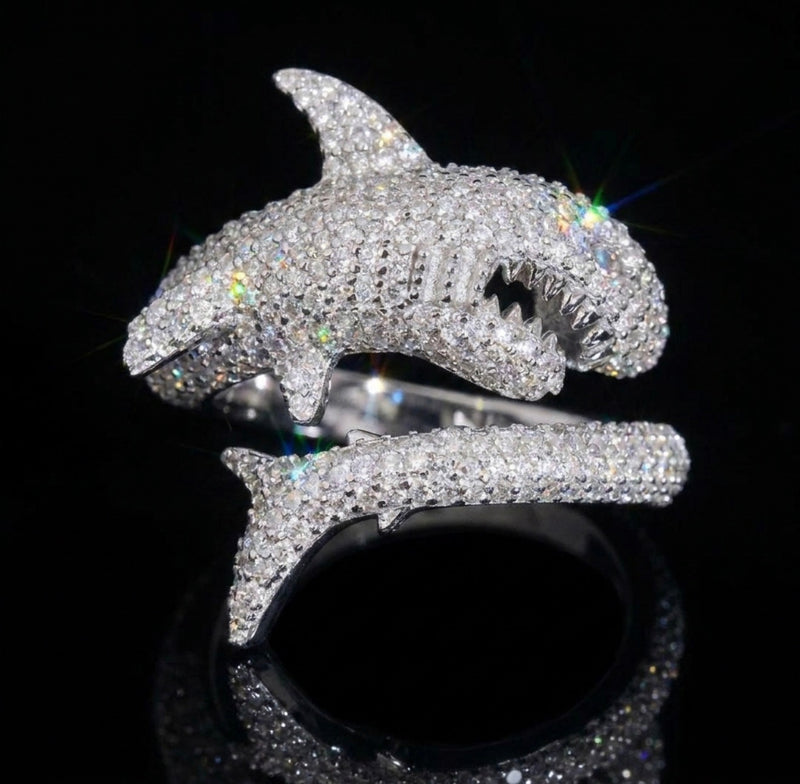 Iceisland™ Shark VVS Lab Diamond Ring – 14K Gold