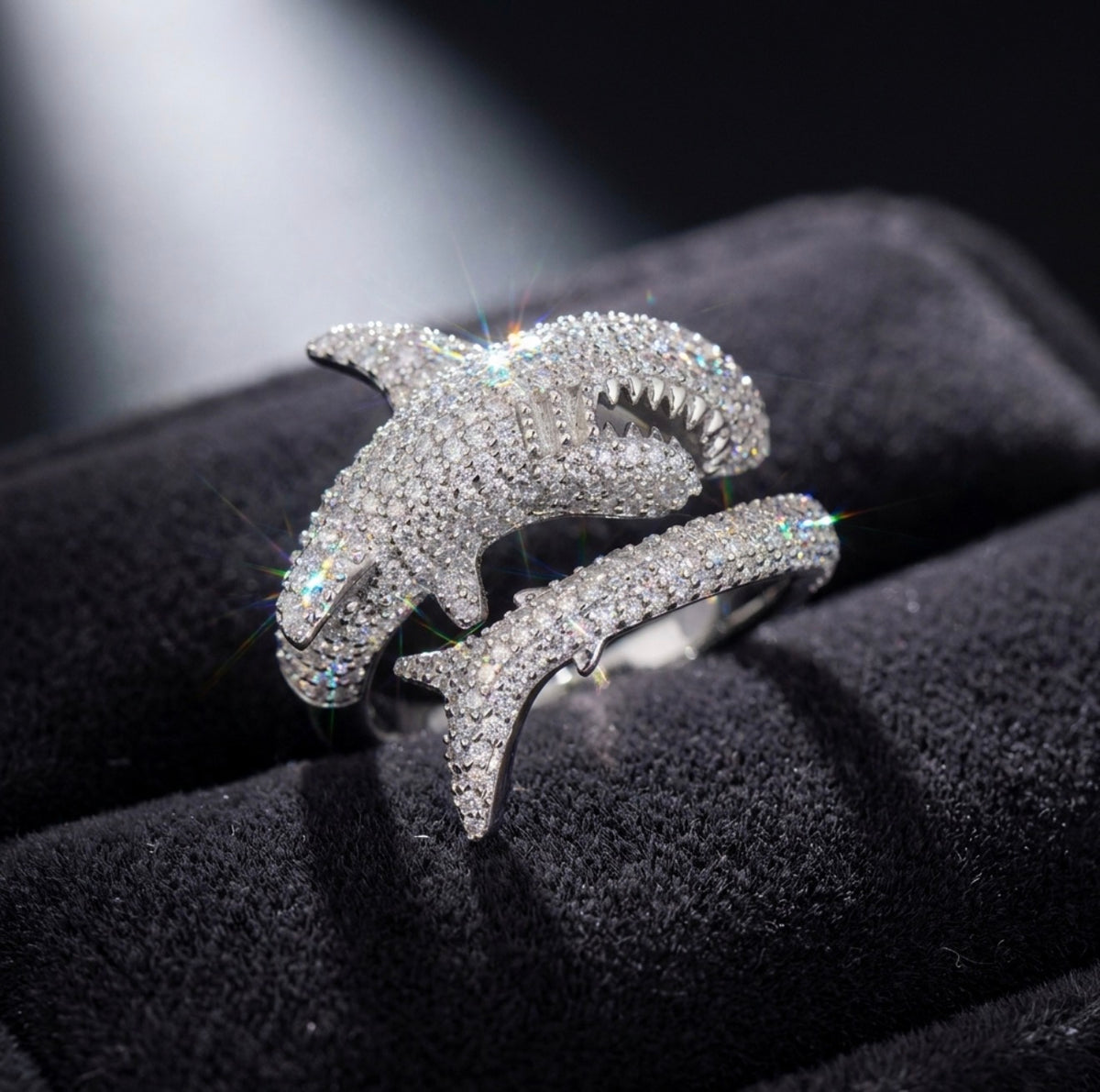 Iceisland™ Shark VVS Lab Diamond Ring – 14K Gold